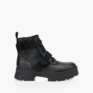 NWT UGG Ashton Lace Up Boots Size 8.5